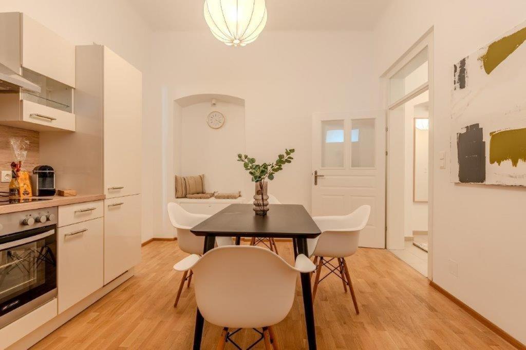 Deluxe Apartments Near The Center Krems an der Donau Εξωτερικό φωτογραφία